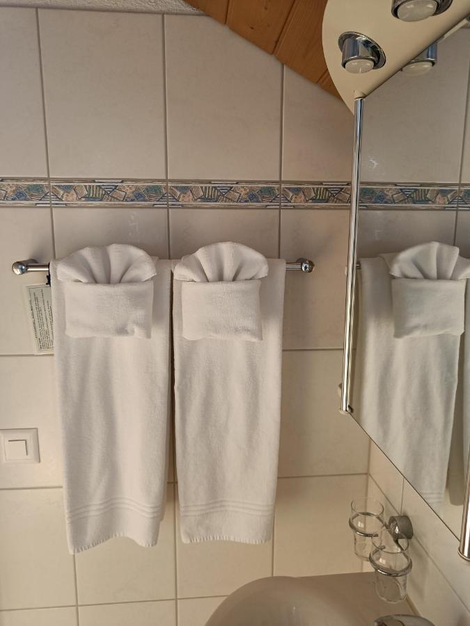 Hotel Adler Sigriswil Eksteriør billede